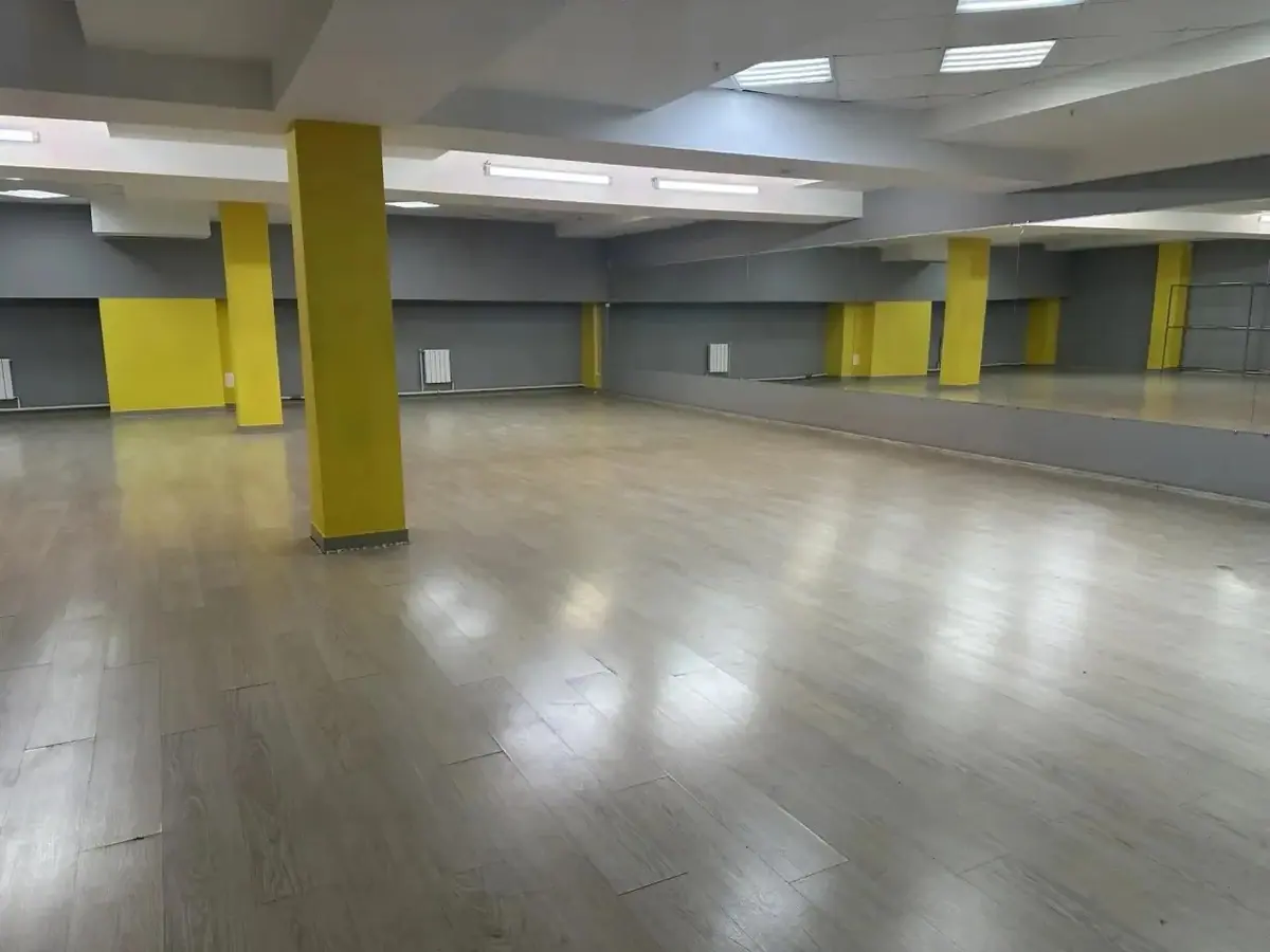 Зал 180 м² в ТЦ «Цитрус», Семь Ветров